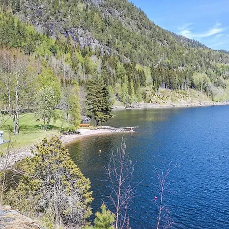 Heggebu Holiday home Vraliosen